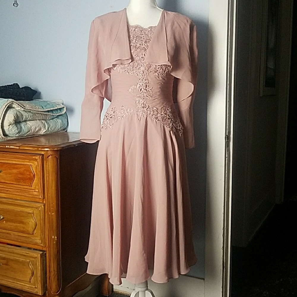 Mother of the Bride/Groom Dress